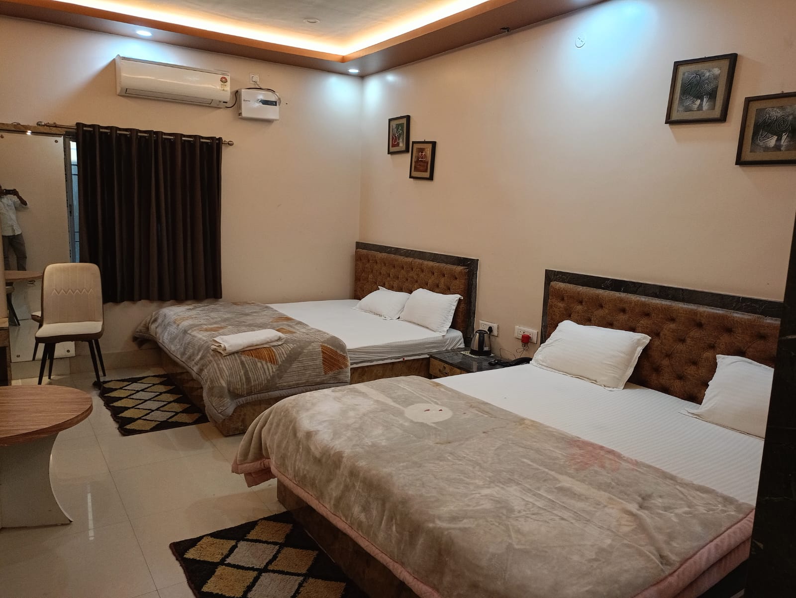 Double Bed