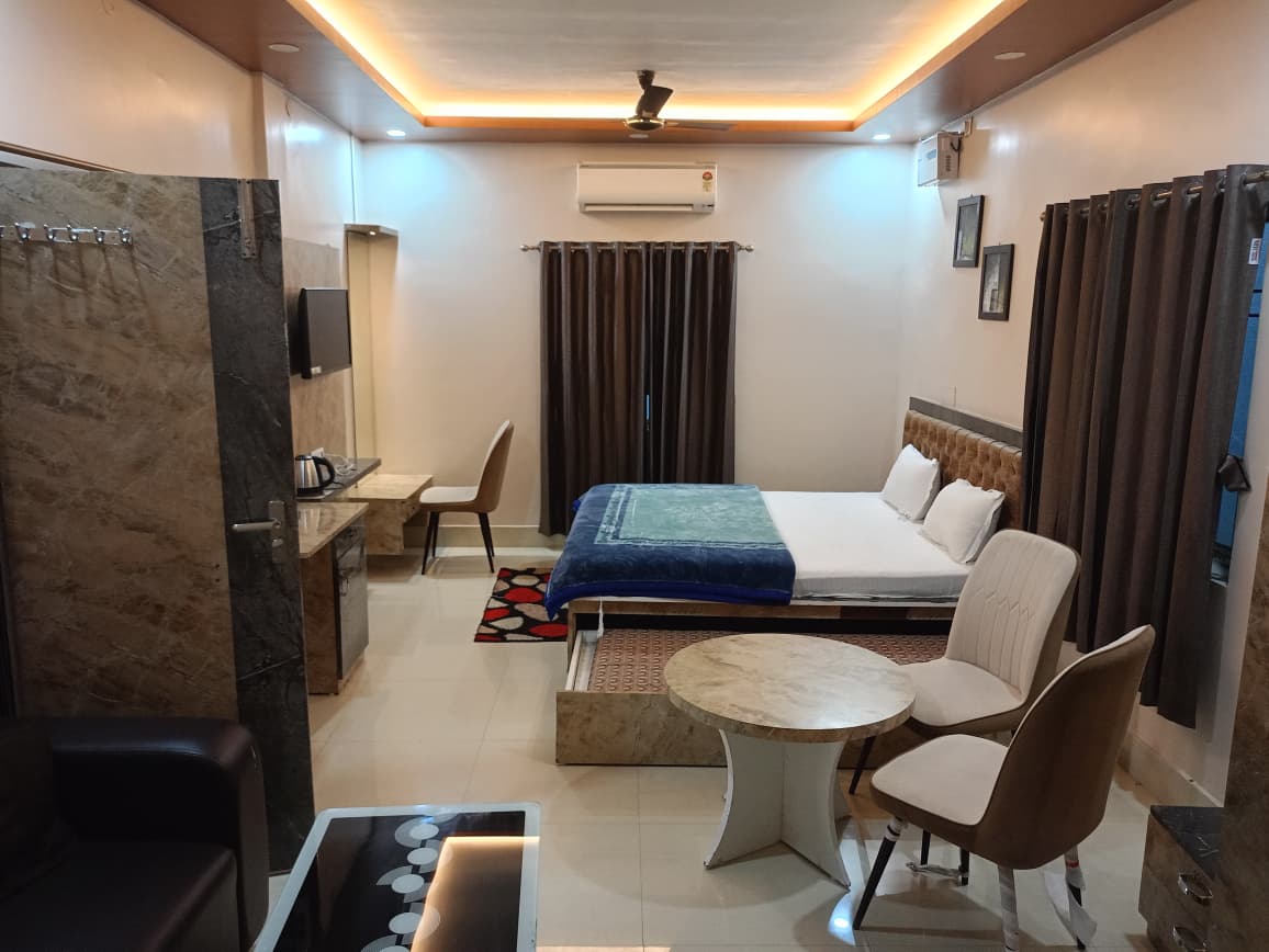 Single Bed With Delux